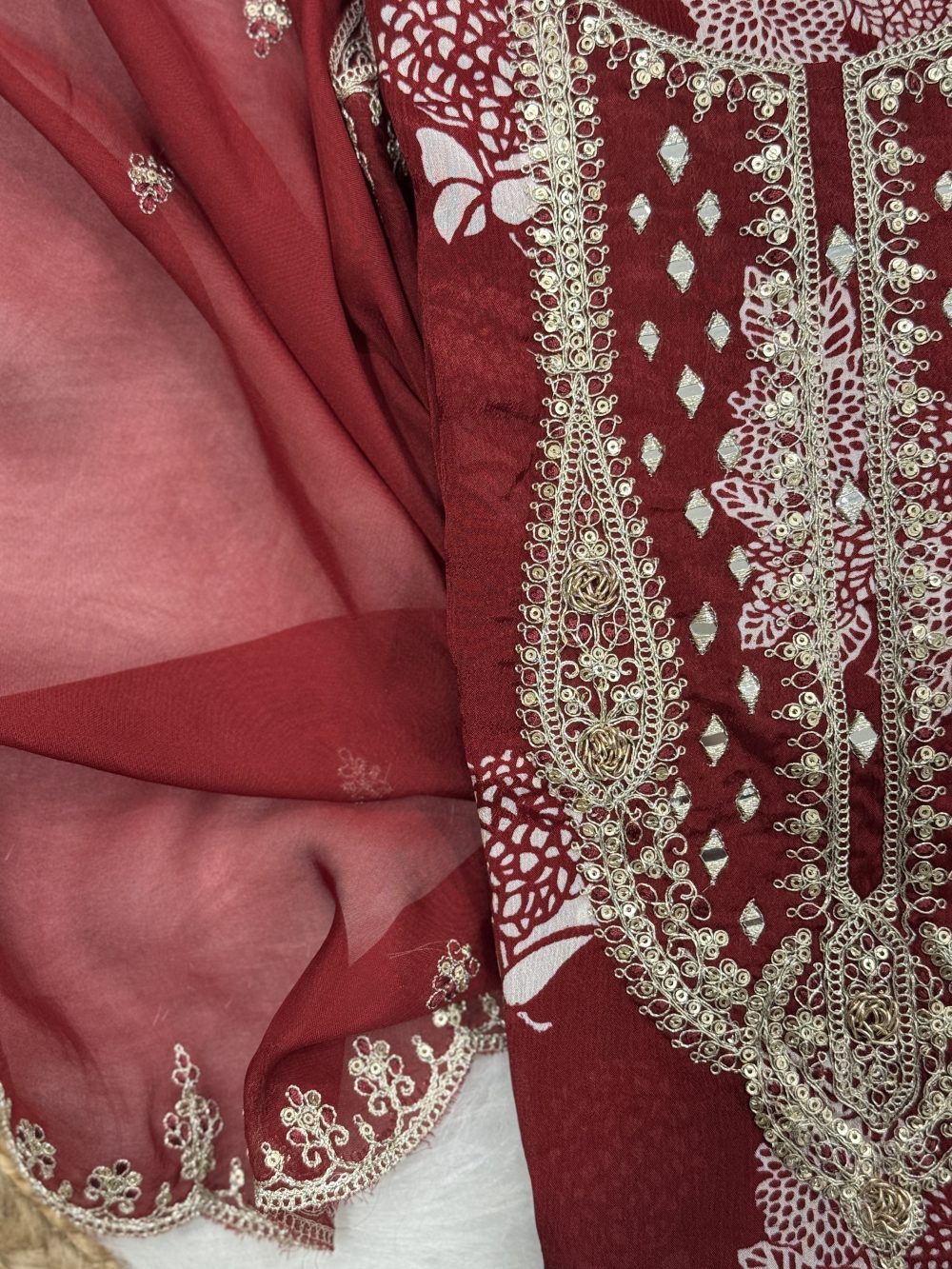 Pure Chinon Silk Print - Image 4